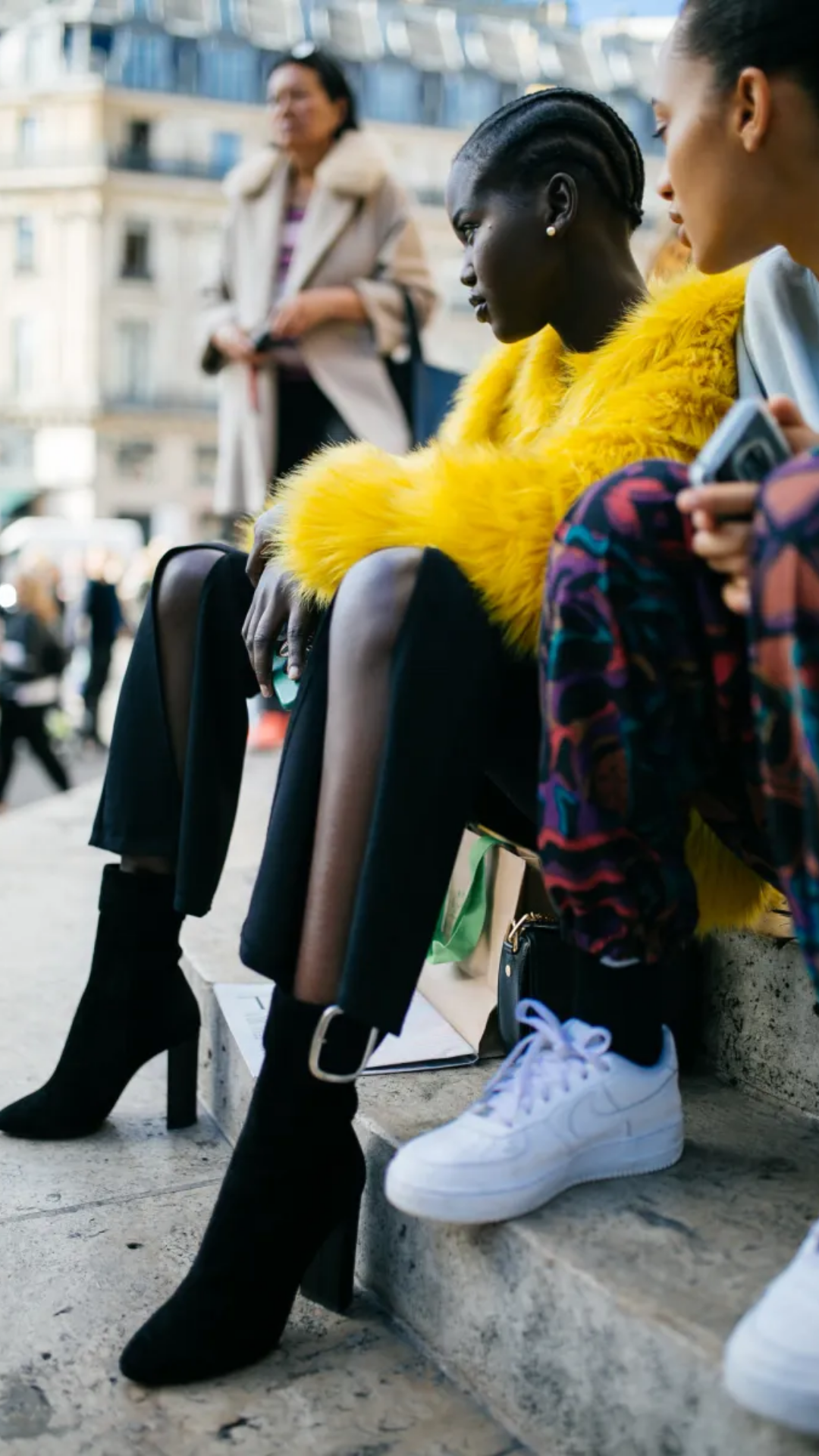 PFW Spring 2019 - Street Style