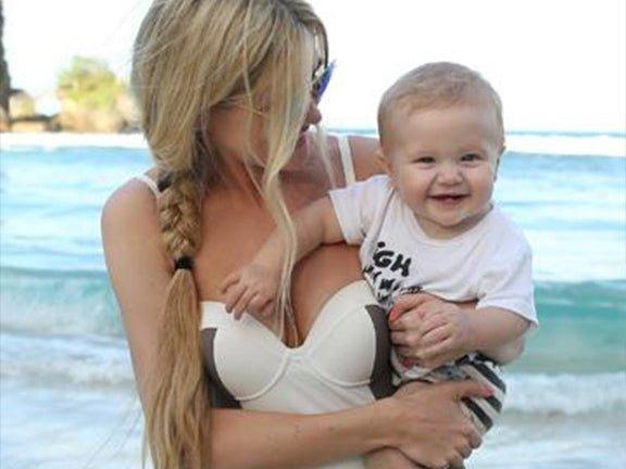 Inspirational Mothers II - Moeva