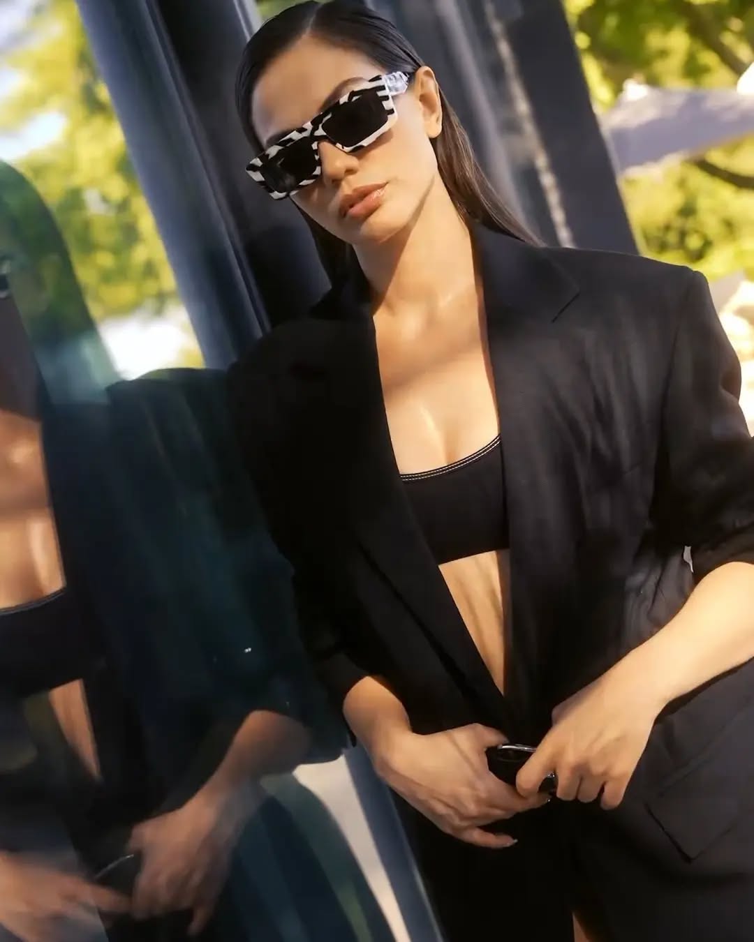 Demet Özdemir - Ilari Bikini Scoop Neck Black Top | Moeva | Bikini Top | Each week unveils new pieces—luxury swimwear, fluid resort silhouettes, and elevated summer-to-evening essentials designed to carry you from coastal escapes to city nights.