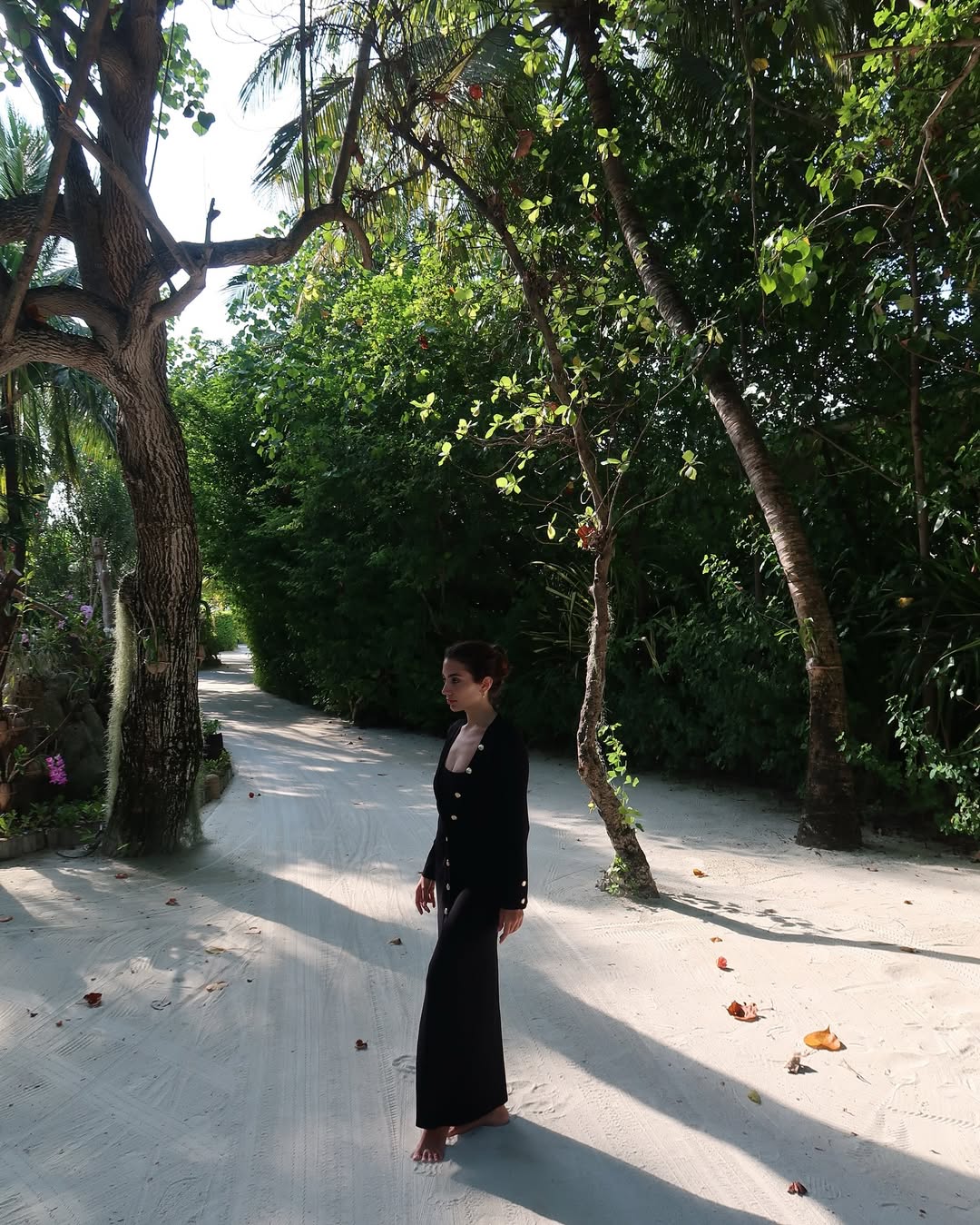 Rachel Araz-Brezia Black Dress | Moeva | Dress | Each week unveils new pieces—luxury swimwear, fluid resort silhouettes, and elevated summer-to-evening essentials designed to carry you from coastal escapes to city nights.
