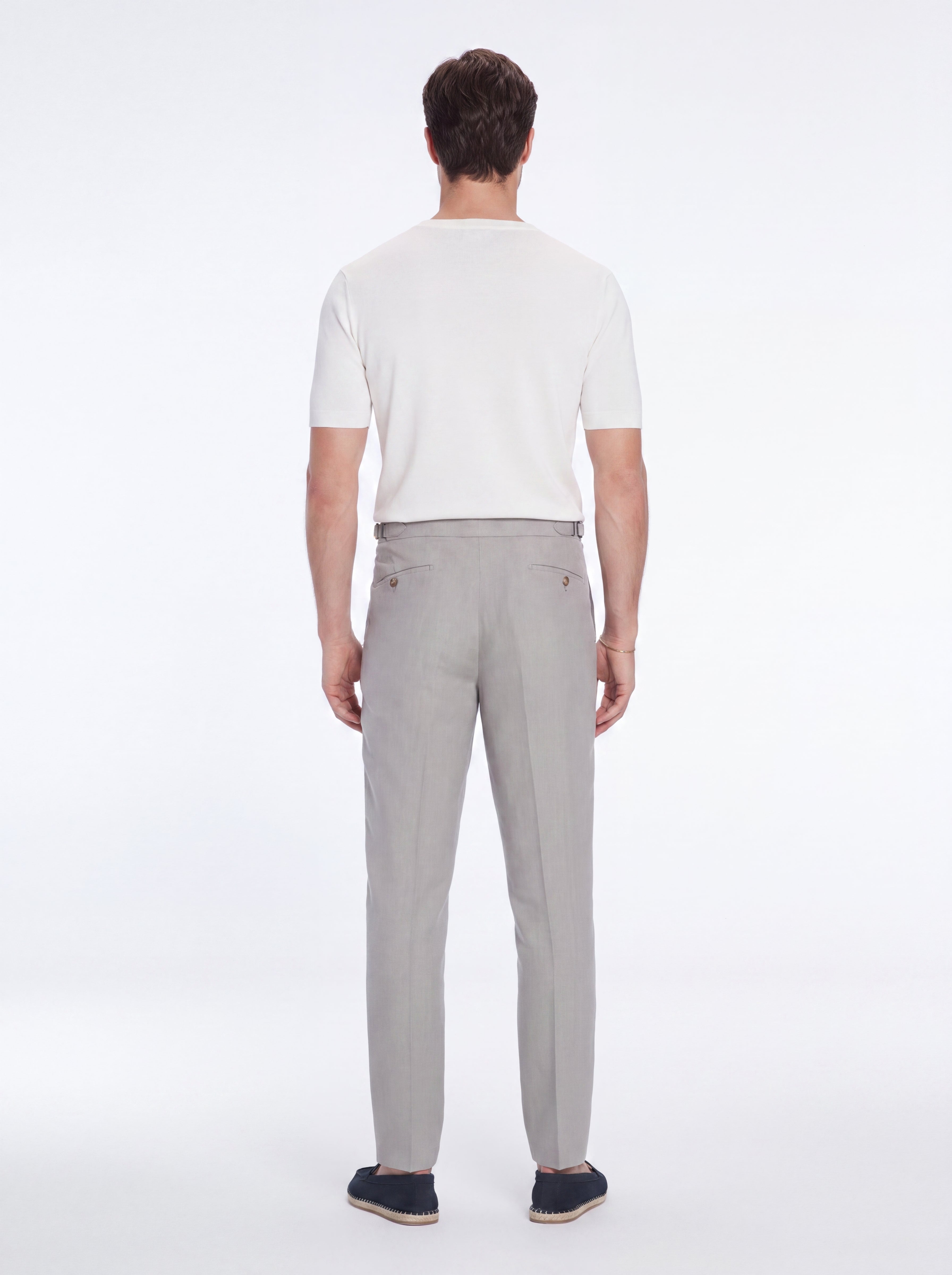 Enzo Grey Linen Straight-Leg Pants | Moeva | Pants | Each week unveils new pieces—luxury swimwear, fluid resort silhouettes, and elevated summer-to-evening essentials designed to carry you from coastal escapes to city nights.