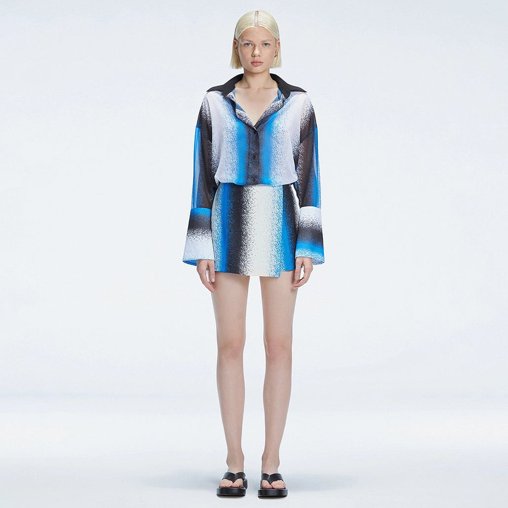 Janine Long-Sleeve Shirt and Gillian Mini Skort Blue Degraded Set | Moeva | Set | Each week unveils new pieces—luxury swimwear, fluid resort silhouettes, and elevated summer-to-evening essentials designed to carry you from coastal escapes to city nights.