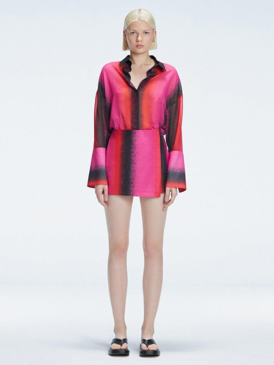 Gillian Red Degraded Mini Skort | Moeva | Skort | Each week unveils new pieces—luxury swimwear, fluid resort silhouettes, and elevated summer-to-evening essentials designed to carry you from coastal escapes to city nights.