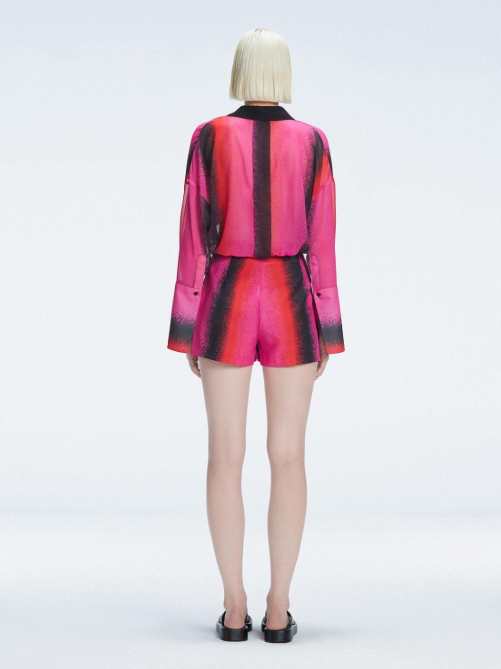 Janine Red Degraded Long Sleeve Shirt | Moeva | Shirt | Each week unveils new pieces—luxury swimwear, fluid resort silhouettes, and elevated summer-to-evening essentials designed to carry you from coastal escapes to city nights.