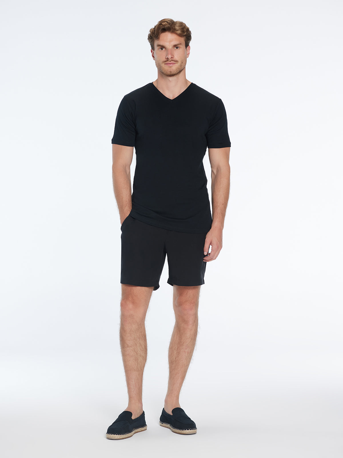 Rex Black V-Neck Cotton T-Shirt | Moeva | T-Shirt | Each week unveils new pieces—luxury swimwear, fluid resort silhouettes, and elevated summer-to-evening essentials designed to carry you from coastal escapes to city nights.
