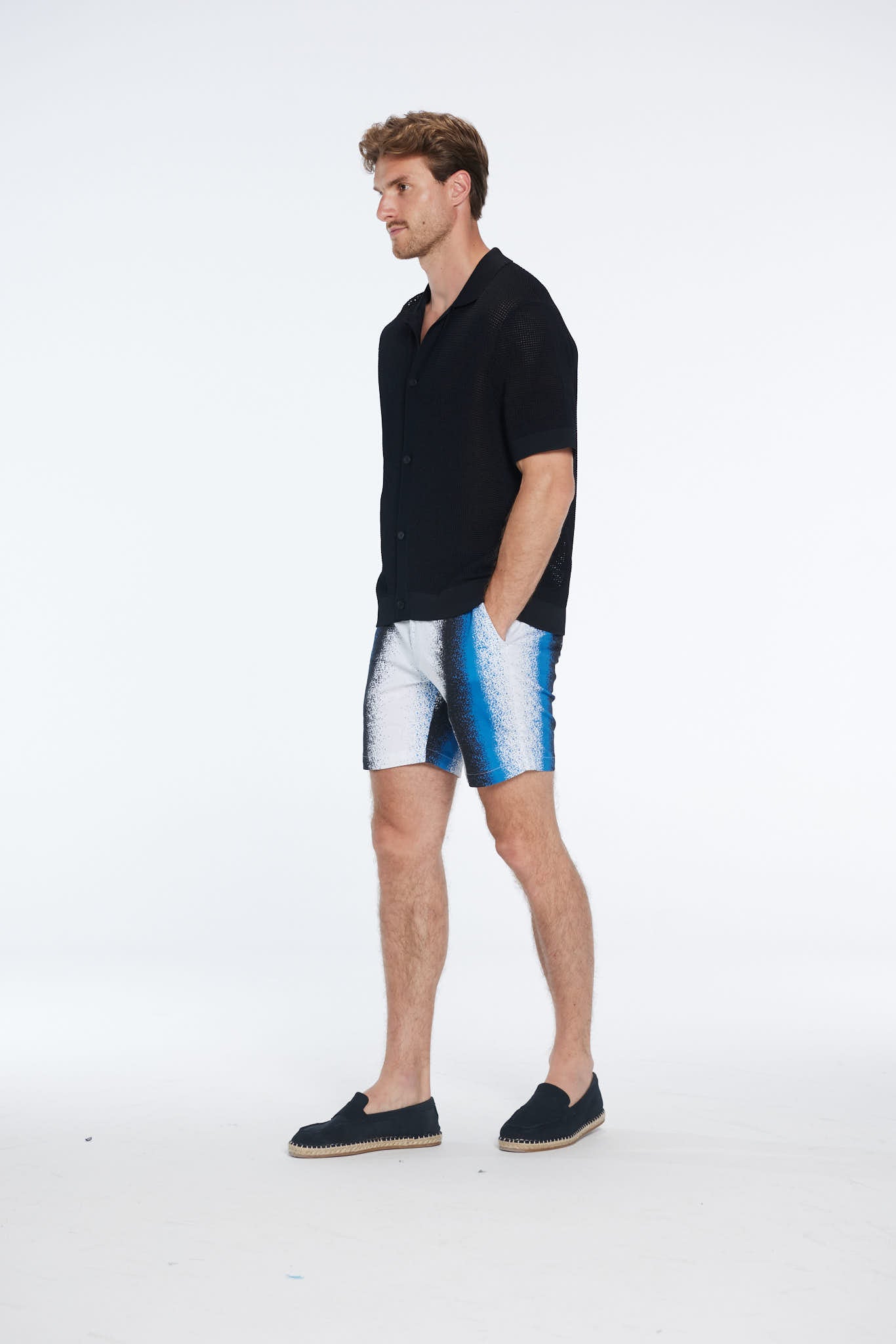 Dominic Blue Degraded Cotton Shorts | Moeva | Shorts | Each week unveils new pieces—luxury swimwear, fluid resort silhouettes, and elevated summer-to-evening essentials designed to carry you from coastal escapes to city nights.