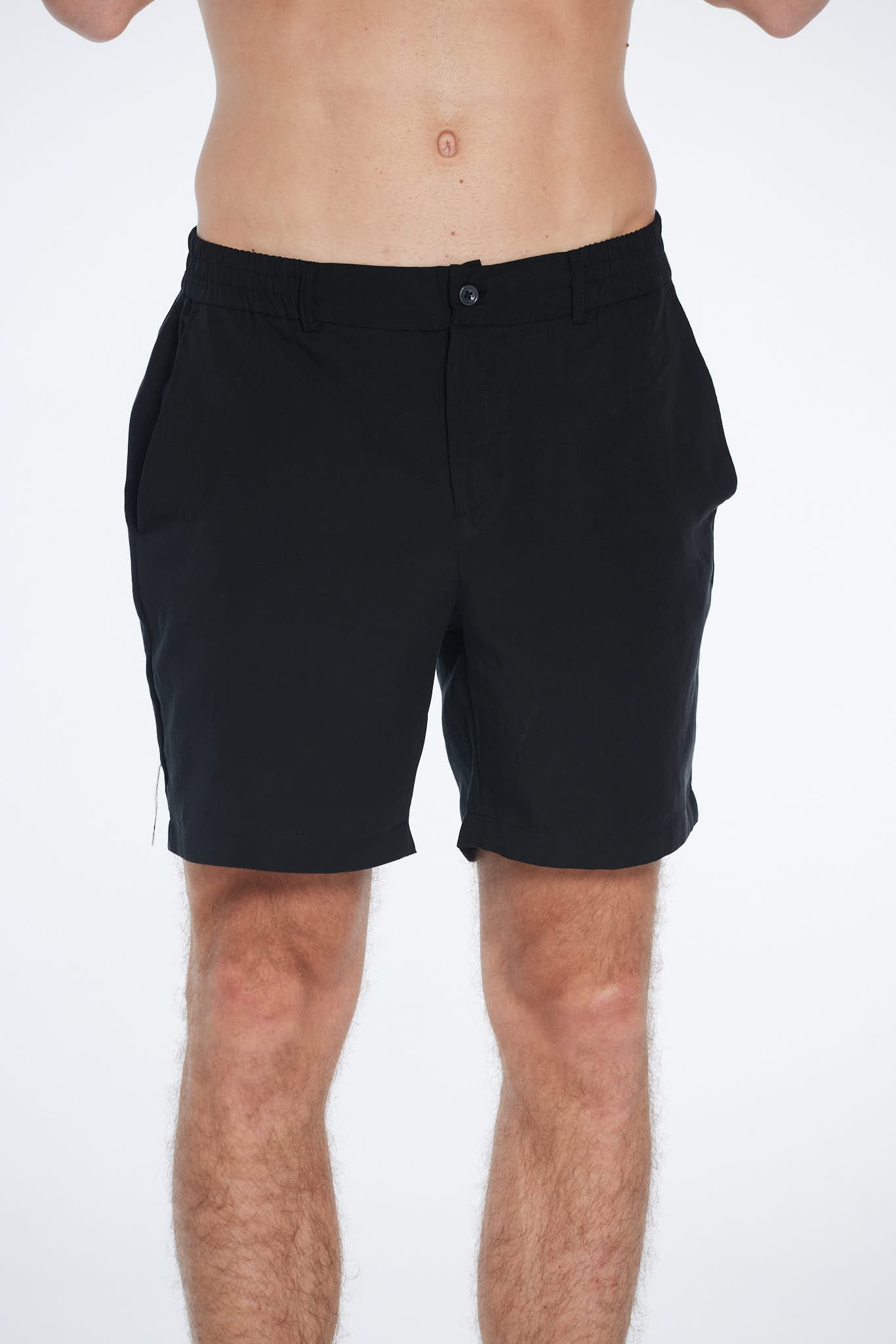 Dominic Black Cotton Shorts | Moeva | Shorts | Each week unveils new pieces—luxury swimwear, fluid resort silhouettes, and elevated summer-to-evening essentials designed to carry you from coastal escapes to city nights.