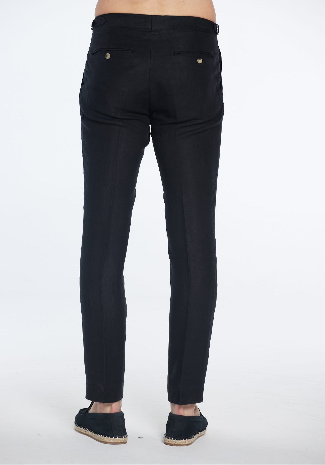 Enzo Black Linen Straight-Leg Pants | Moeva | Men Pants | Each week unveils new pieces—luxury swimwear, fluid resort silhouettes, and elevated summer-to-evening essentials designed to carry you from coastal escapes to city nights.