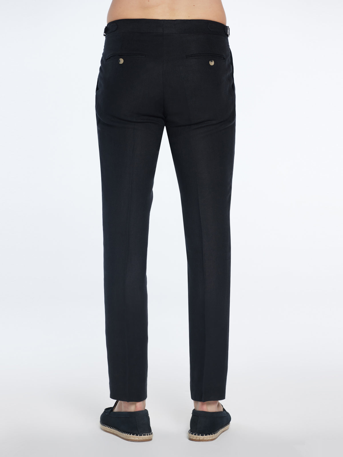 Enzo Black Linen Straight-Leg Pants | Moeva | Pants | Each week unveils new pieces—luxury swimwear, fluid resort silhouettes, and elevated summer-to-evening essentials designed to carry you from coastal escapes to city nights.