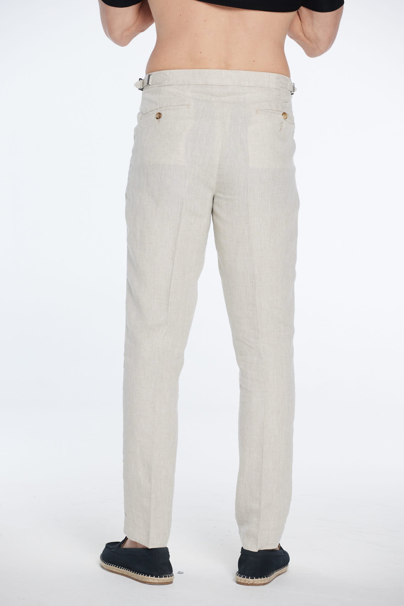 Enzo Beige Linen Straight-Leg Pants | Moeva | Men Pants | Each week unveils new pieces—luxury swimwear, fluid resort silhouettes, and elevated summer-to-evening essentials designed to carry you from coastal escapes to city nights.
