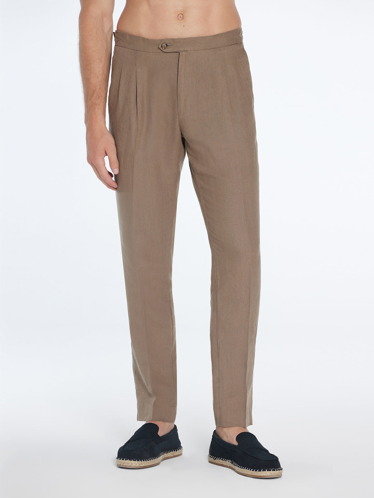 Enzo Taupe Linen Straight-Leg Pants | Moeva | Pants | Each week unveils new pieces—luxury swimwear, fluid resort silhouettes, and elevated summer-to-evening essentials designed to carry you from coastal escapes to city nights.