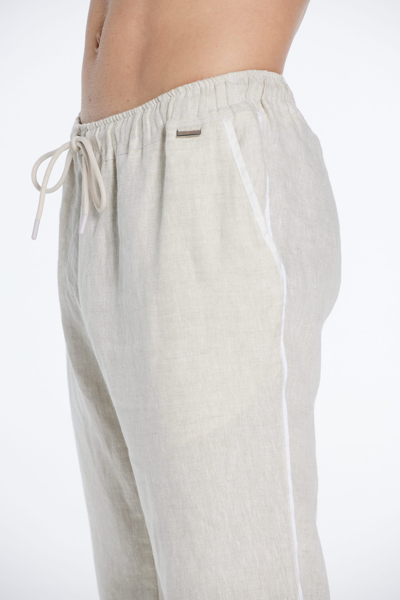 Joseph Nude Linen Straight-Leg Pants | Moeva | Men Pants | Each week unveils new pieces—luxury swimwear, fluid resort silhouettes, and elevated summer-to-evening essentials designed to carry you from coastal escapes to city nights.