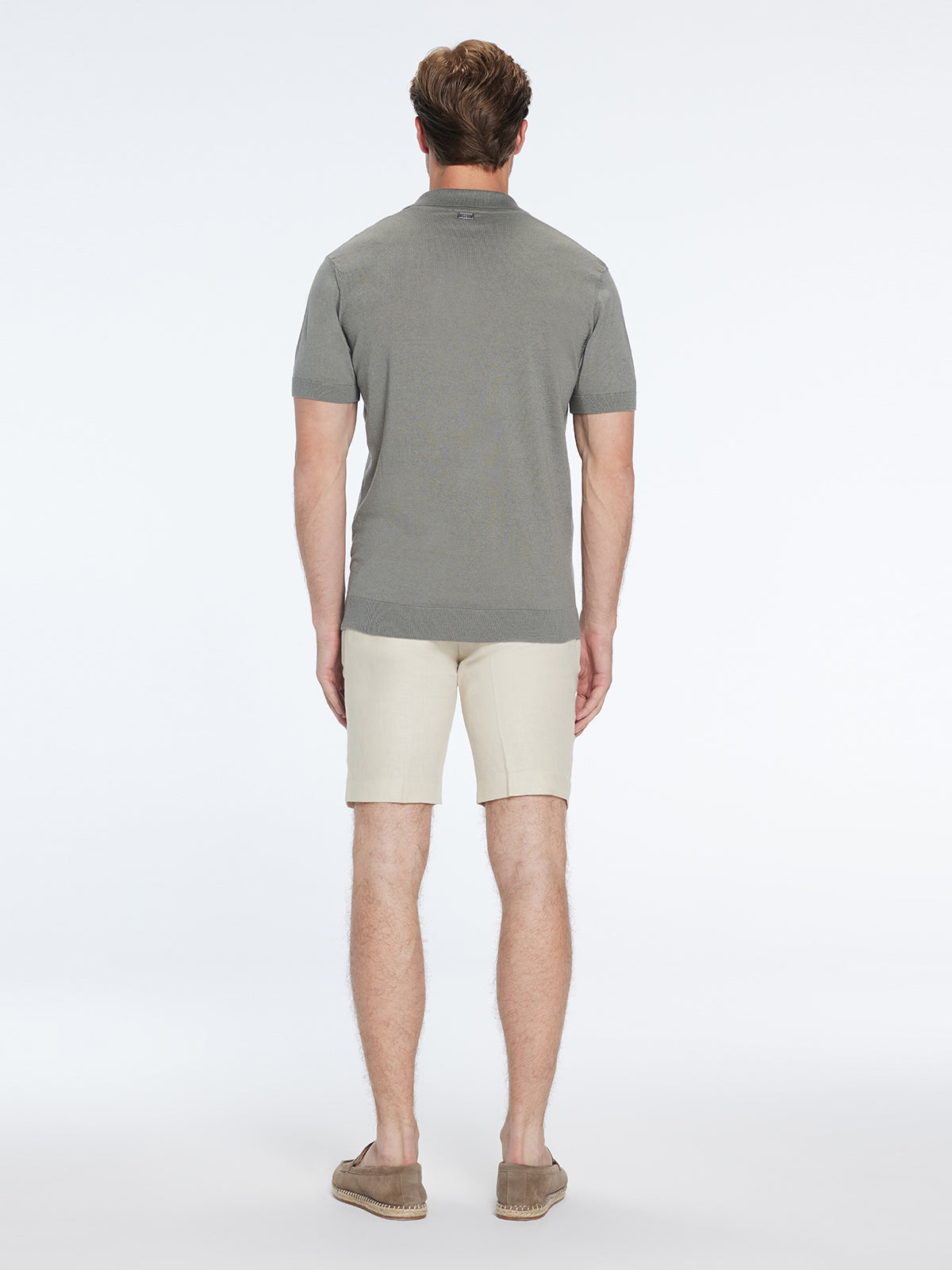 Johan Khaki Cotton Polo Shirt | Moeva | T-Shirt | Each week unveils new pieces—luxury swimwear, fluid resort silhouettes, and elevated summer-to-evening essentials designed to carry you from coastal escapes to city nights.