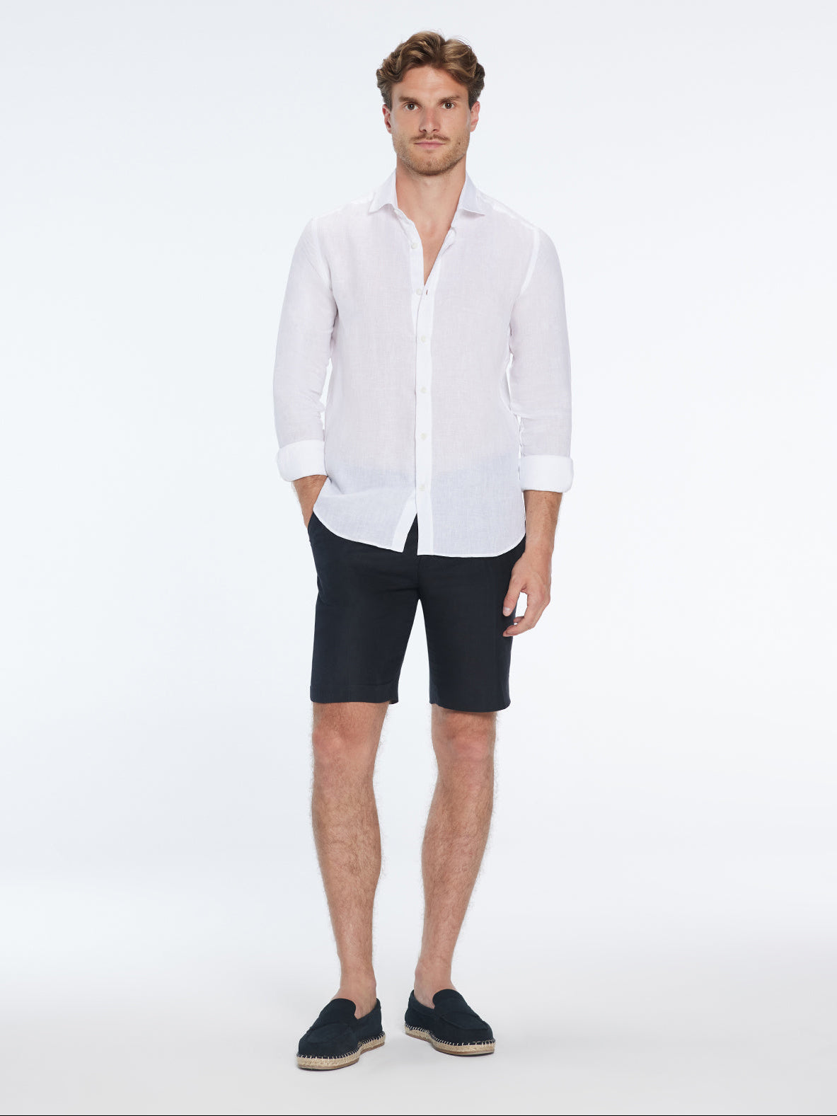 Marco Linen Black Shorts | Moeva | Shorts | Each week unveils new pieces—luxury swimwear, fluid resort silhouettes, and elevated summer-to-evening essentials designed to carry you from coastal escapes to city nights.
