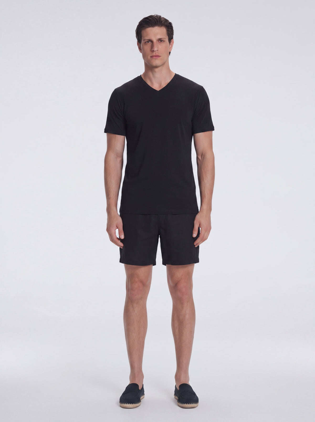 Rex Black V-Neck Cotton T-Shirt | Moeva | T-Shirt | Each week unveils new pieces—luxury swimwear, fluid resort silhouettes, and elevated summer-to-evening essentials designed to carry you from coastal escapes to city nights.