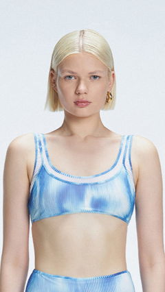 Rosalind Blue Optical Scoop Neck 3D Print Bikini Top | Moeva | Bikini Top | Each week unveils new pieces—luxury swimwear, fluid resort silhouettes, and elevated summer-to-evening essentials designed to carry you from coastal escapes to city nights.
