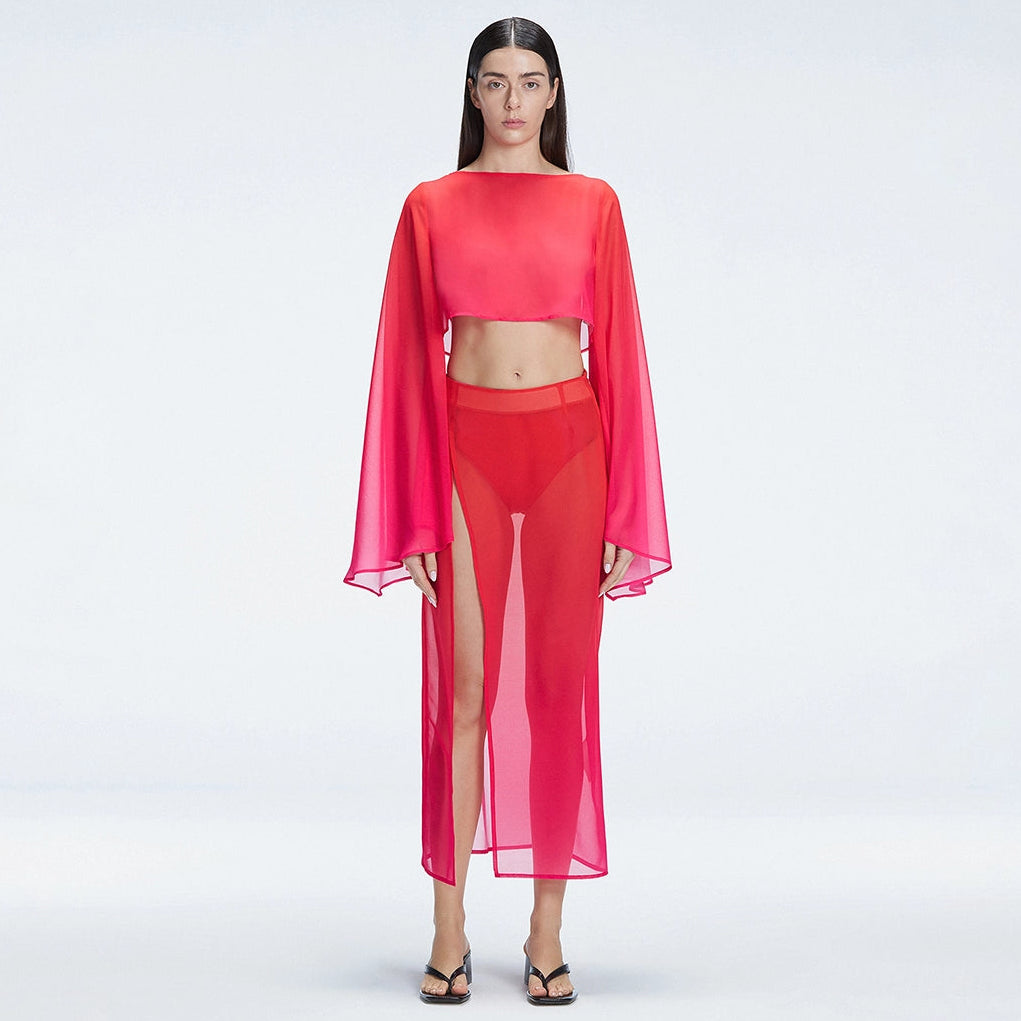 Samantha Long Sleeve Crop Top and Tabitha Maxi Skirt Red Optical Set | Moeva | Set | Each week unveils new pieces—luxury swimwear, fluid resort silhouettes, and elevated summer-to-evening essentials designed to carry you from coastal escapes to city nights.