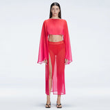 Samantha Pink Optical Long Sleeve Crop Top | Moeva | Crop Top | Each week unveils new pieces—luxury swimwear, fluid resort silhouettes, and elevated summer-to-evening essentials designed to carry you from coastal escapes to city nights.