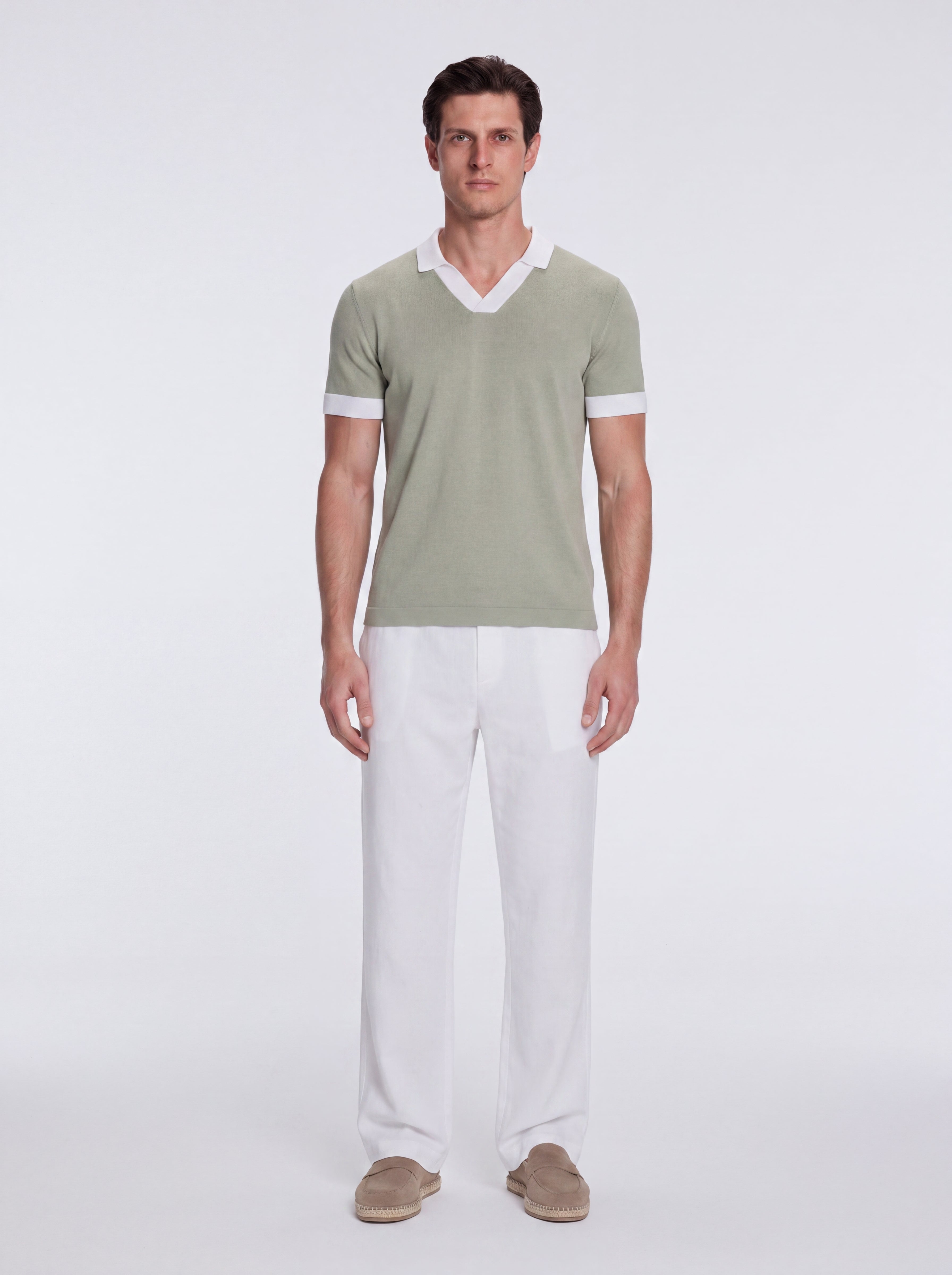 Troy Green/White V-Neck T-Shirt with Contrast Trim | Moeva | T-Shirt | Each week unveils new pieces—luxury swimwear, fluid resort silhouettes, and elevated summer-to-evening essentials designed to carry you from coastal escapes to city nights.