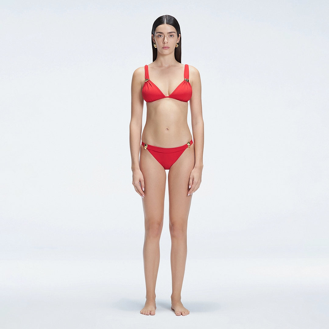Zella Red Triangle Mid Coverage Solid Bikini Sets | Moeva | Bikini Sets | Each week unveils new pieces—luxury swimwear, fluid resort silhouettes, and elevated summer-to-evening essentials designed to carry you from coastal escapes to city nights.