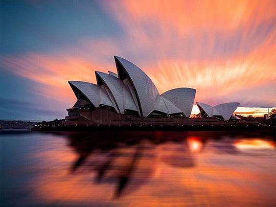 Sydney Travel Guide - Moeva