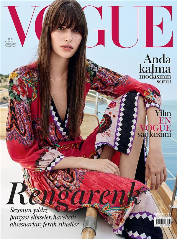 VOGUE TURKEY - Moeva