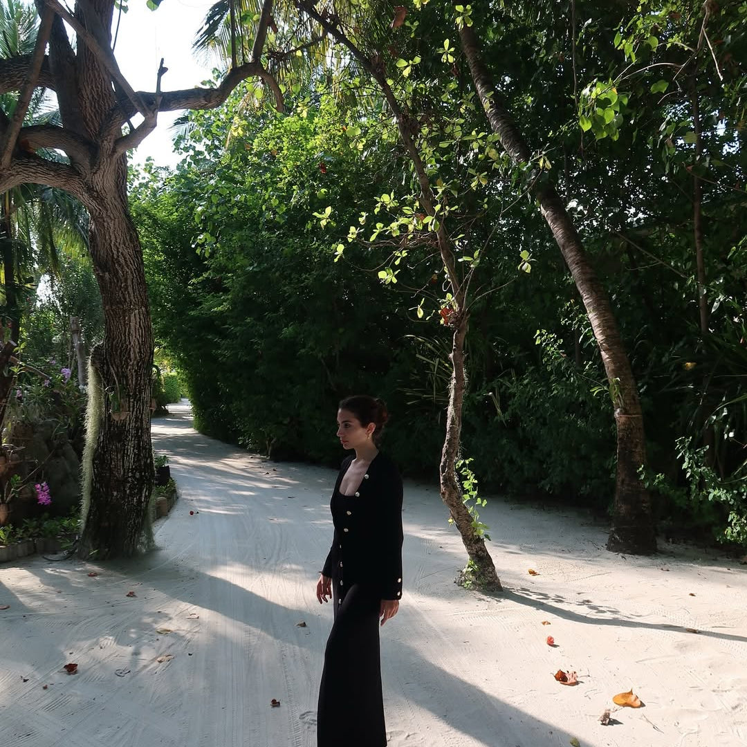 Rachel Araz-Brezia Black Dress | Moeva | Dress | Each week unveils new pieces—luxury swimwear, fluid resort silhouettes, and elevated summer-to-evening essentials designed to carry you from coastal escapes to city nights.