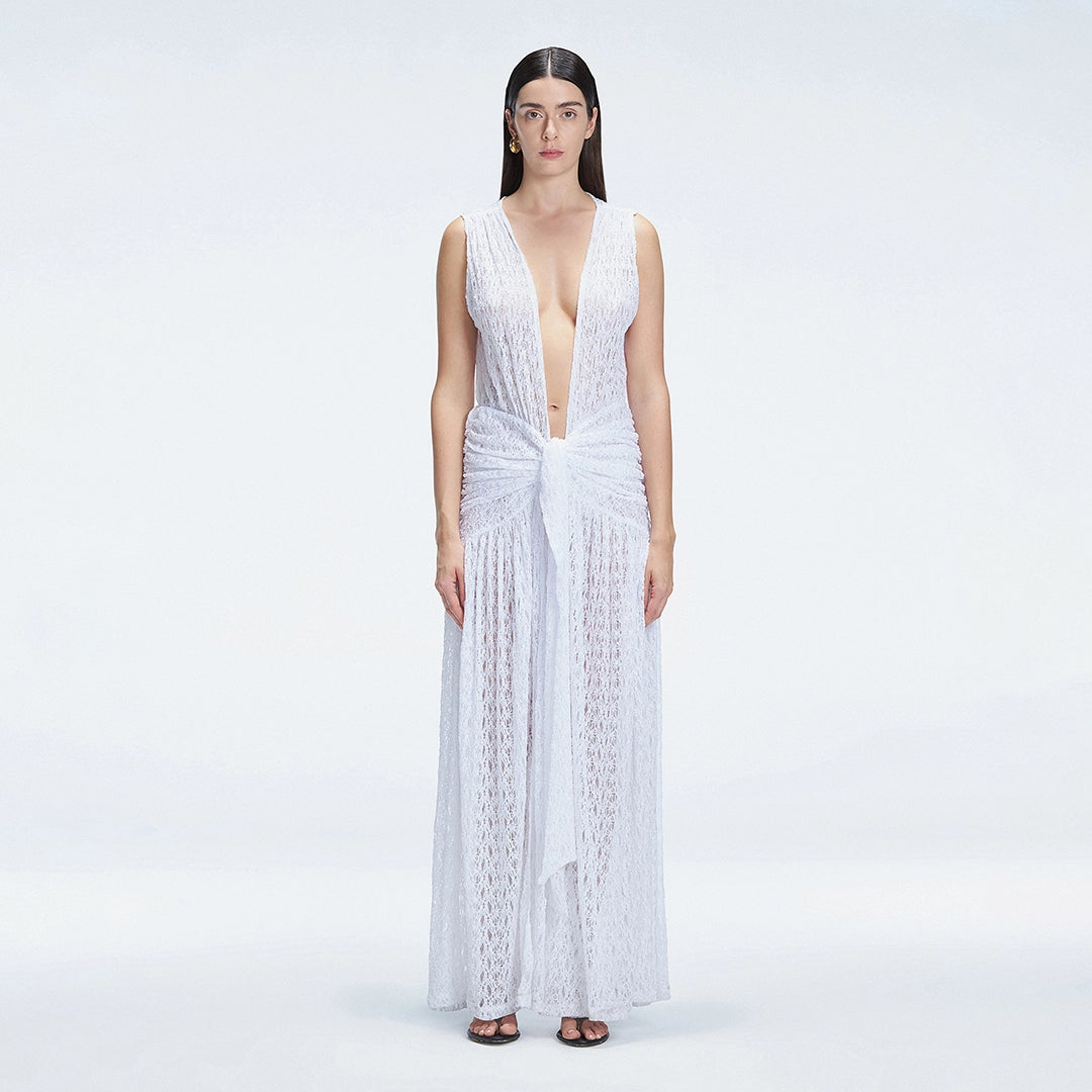 Aveline White Sleeveless Lace Maxi Kaftan | Moeva | Beachwear Dresses | Each week unveils new pieces—luxury swimwear, fluid resort silhouettes, and elevated summer-to-evening essentials designed to carry you from coastal escapes to city nights.