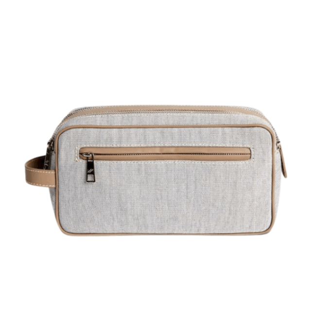 Joe Natural Cotton & Leather Grey-Nude Clutch | Moeva | Bag | Each week unveils new pieces—luxury swimwear, fluid resort silhouettes, and elevated summer-to-evening essentials designed to carry you from coastal escapes to city nights.