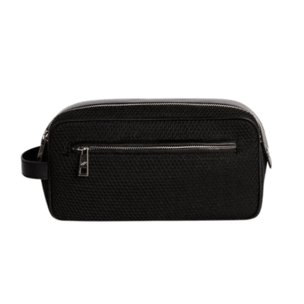 Joe Natural Cotton & Leather Black Clutch | Moeva | Bag | Each week unveils new pieces—luxury swimwear, fluid resort silhouettes, and elevated summer-to-evening essentials designed to carry you from coastal escapes to city nights.