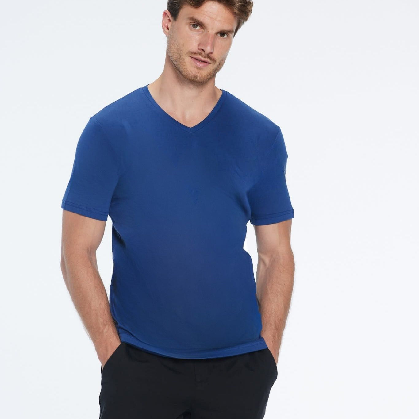 Rex Blue V-Neck Cotton T-Shirt | Moeva | T-Shirt | Each week unveils new pieces—luxury swimwear, fluid resort silhouettes, and elevated summer-to-evening essentials designed to carry you from coastal escapes to city nights.