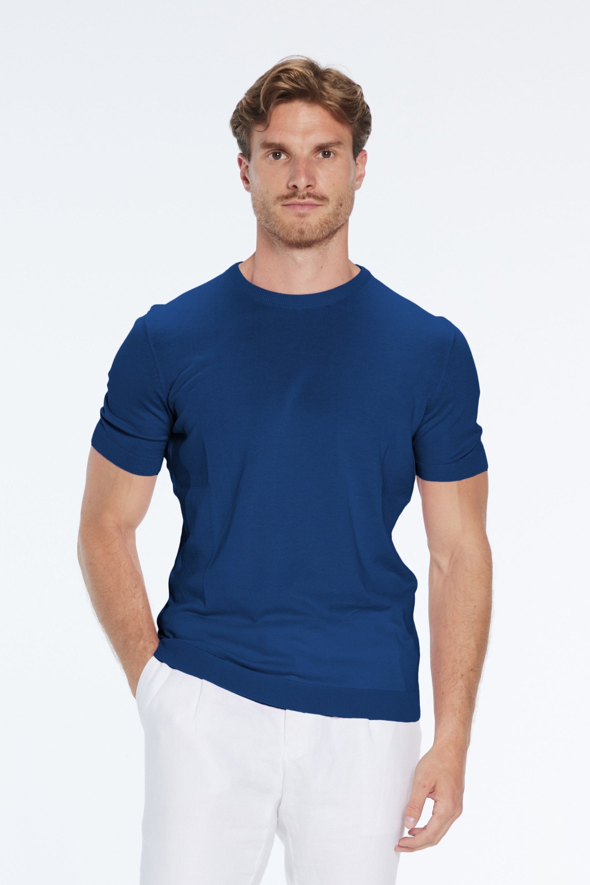 Baron Dark Blue Round-Neck Cotton T-Shirt | Moeva | | Each week unveils new pieces—luxury swimwear, fluid resort silhouettes, and elevated summer-to-evening essentials designed to carry you from coastal escapes to city nights.