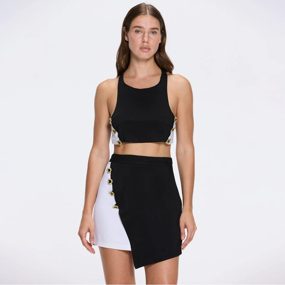 Bodrum Crop Top And Riviera Black-White Asymmetric Mini Skort Set | Moeva | Set | Each week unveils new pieces—luxury swimwear, fluid resort silhouettes, and elevated summer-to-evening essentials designed to carry you from coastal escapes to city nights.