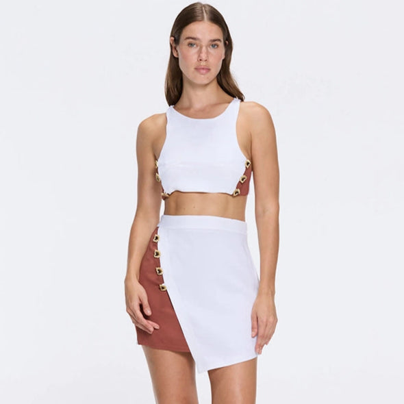 Bodrum White-Brown Duo-Colored Enamel Button Crop Top | Moeva | Crop Top | Each week unveils new pieces—luxury swimwear, fluid resort silhouettes, and elevated summer-to-evening essentials designed to carry you from coastal escapes to city nights.
