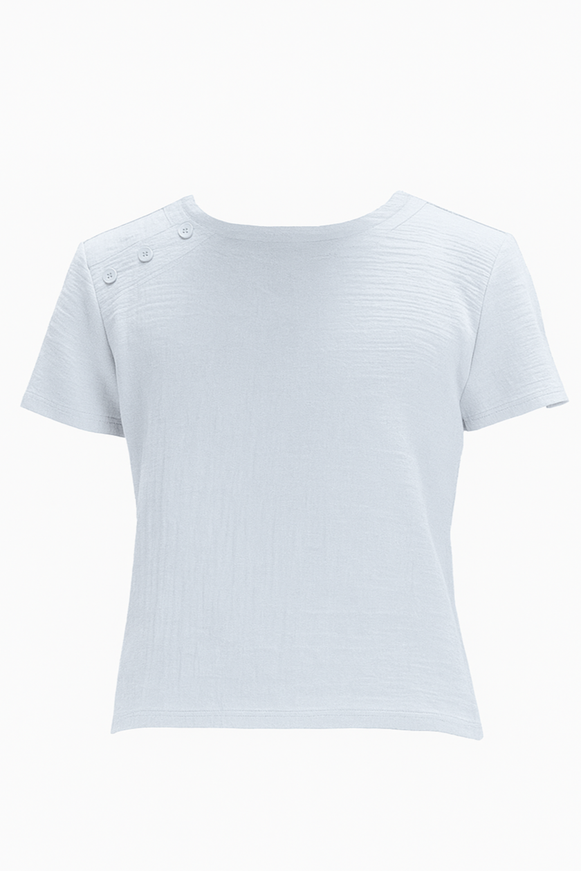George White Cotton T-Shirt with Button Detail | Moeva | T-Shirt | Each week unveils new pieces—luxury swimwear, fluid resort silhouettes, and elevated summer-to-evening essentials designed to carry you from coastal escapes to city nights.