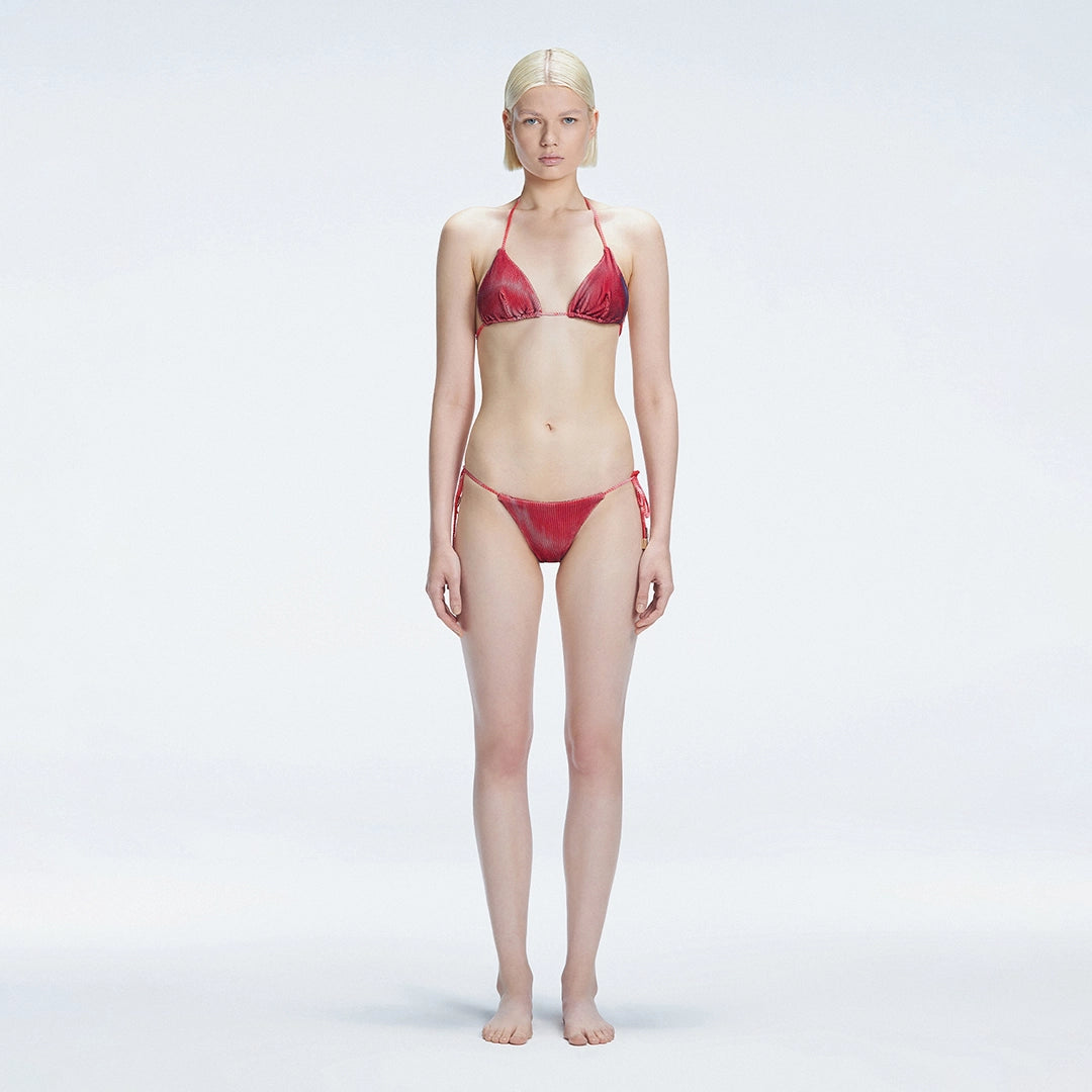Hermione Red Triangle Side Tie 3D Bikini Set | Moeva | | Each week unveils new pieces—luxury swimwear, fluid resort silhouettes, and elevated summer-to-evening essentials designed to carry you from coastal escapes to city nights.