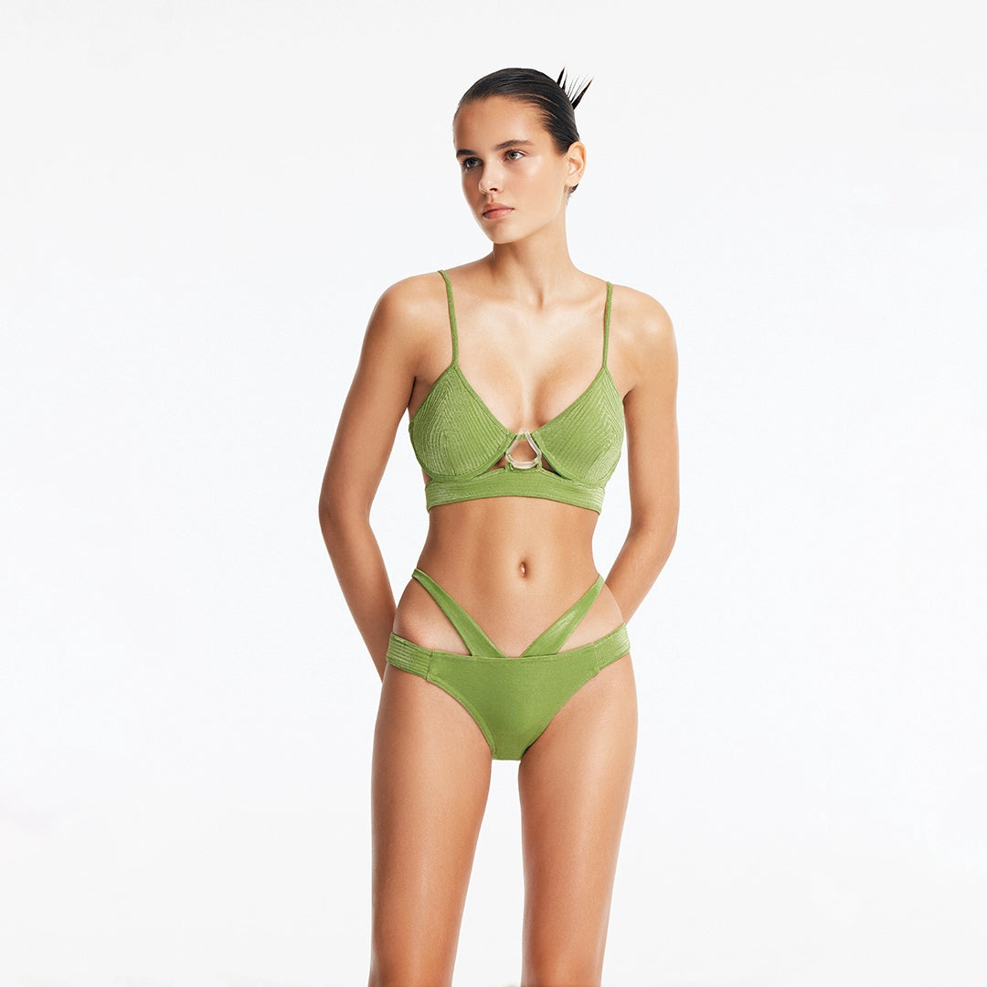 Cassia Green Underwired Mid Coverage Bikini Set | Moeva | Bikini Set | Each week unveils new pieces—luxury swimwear, fluid resort silhouettes, and elevated summer-to-evening essentials designed to carry you from coastal escapes to city nights.