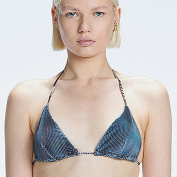 Hermione Black Triangle 3D Bikini Top | Moeva | Bikini Top | Each week unveils new pieces—luxury swimwear, fluid resort silhouettes, and elevated summer-to-evening essentials designed to carry you from coastal escapes to city nights.