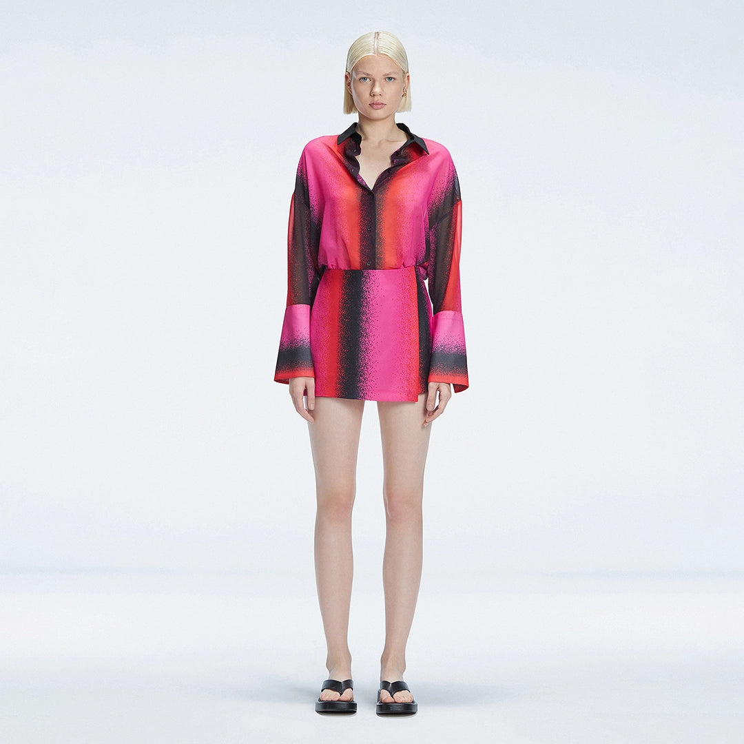 Janine Long-Sleeve Shirt and Gillian Mini Skort Red Degraded Set | Moeva | | Each week unveils new pieces—luxury swimwear, fluid resort silhouettes, and elevated summer-to-evening essentials designed to carry you from coastal escapes to city nights.
