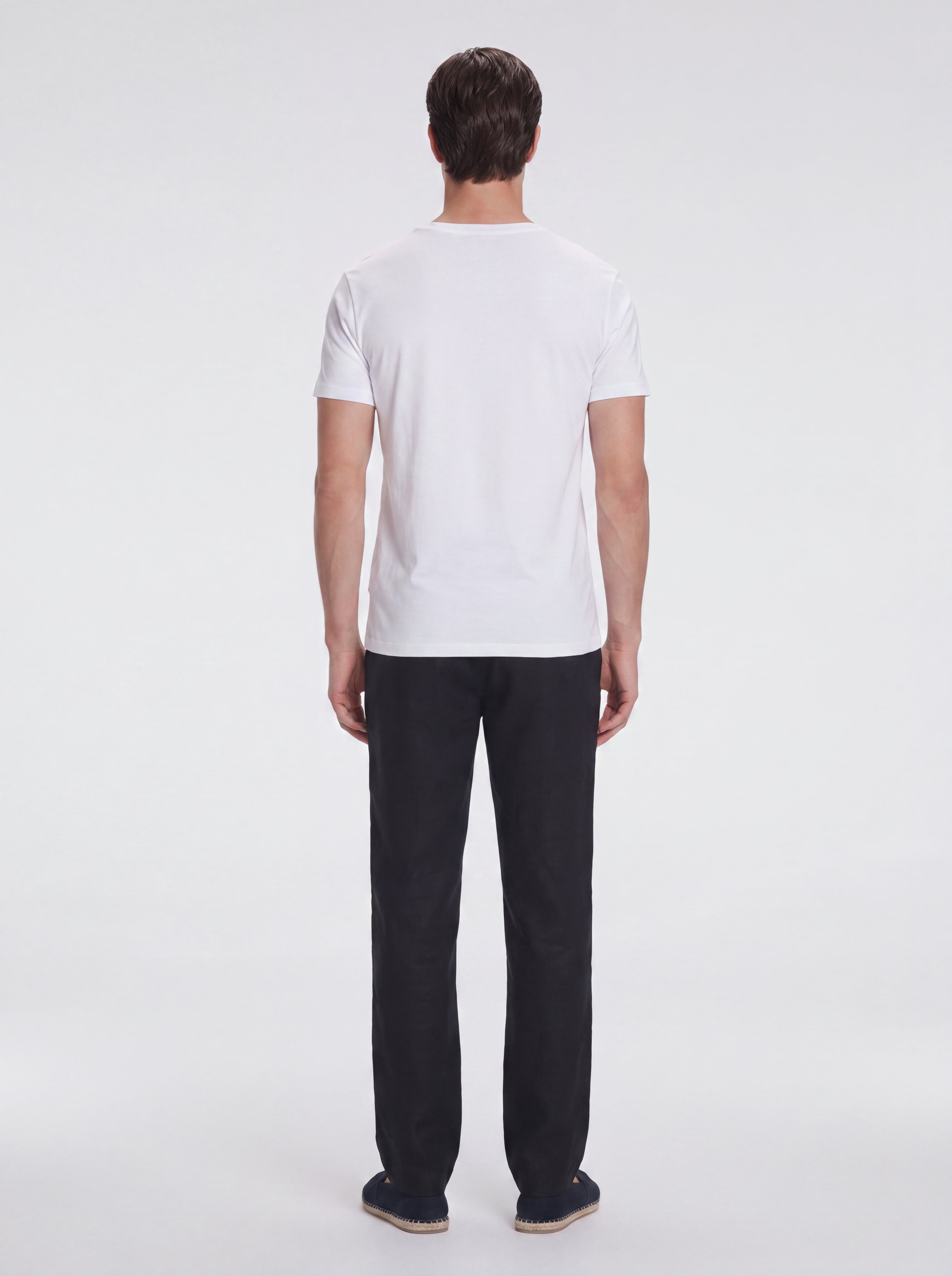 Joseph Black Linen Straight-Leg Pants | Moeva | Pants | Each week unveils new pieces—luxury swimwear, fluid resort silhouettes, and elevated summer-to-evening essentials designed to carry you from coastal escapes to city nights.