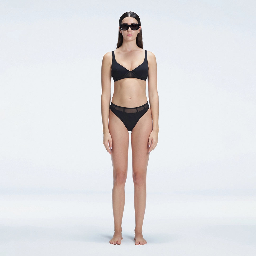 Lorelai Black Underwired Full Coverage Solid Bikini Sets | Moeva | Bikini Sets | Each week unveils new pieces—luxury swimwear, fluid resort silhouettes, and elevated summer-to-evening essentials designed to carry you from coastal escapes to city nights.