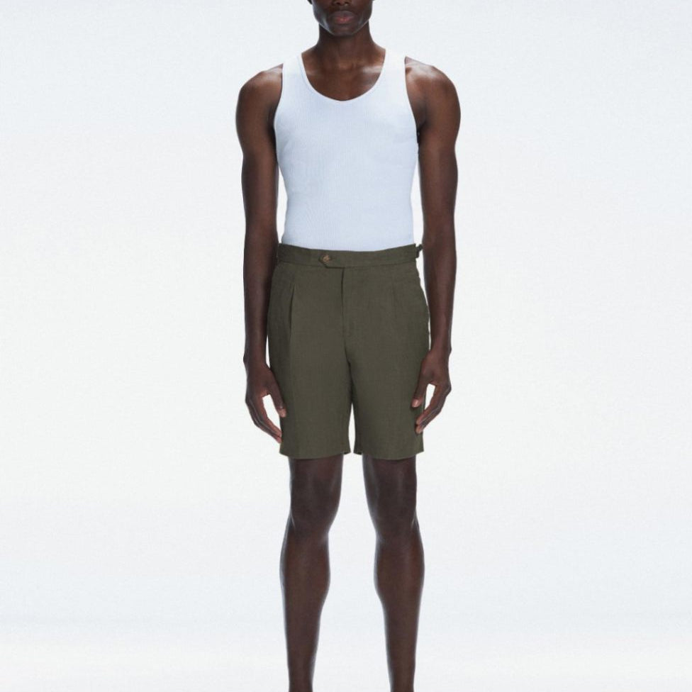 Marco Linen Army Green Shorts | Moeva | Shorts | Each week unveils new pieces—luxury swimwear, fluid resort silhouettes, and elevated summer-to-evening essentials designed to carry you from coastal escapes to city nights.