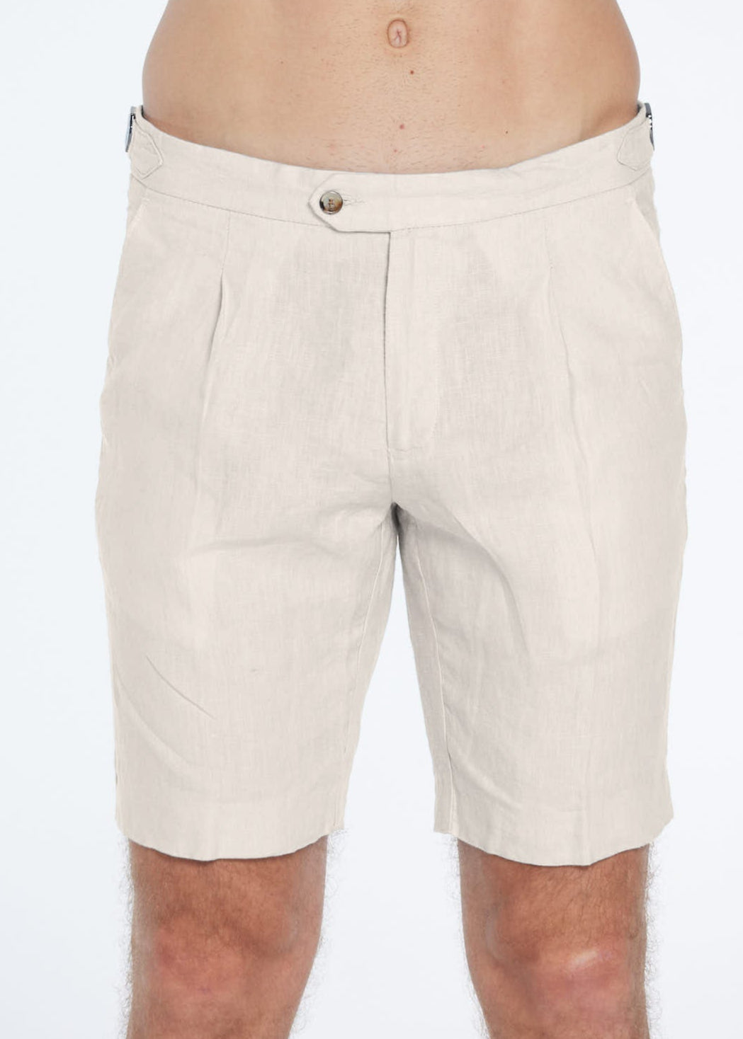 Marco Linen Beige Shorts | Moeva | Shorts | Each week unveils new pieces—luxury swimwear, fluid resort silhouettes, and elevated summer-to-evening essentials designed to carry you from coastal escapes to city nights.