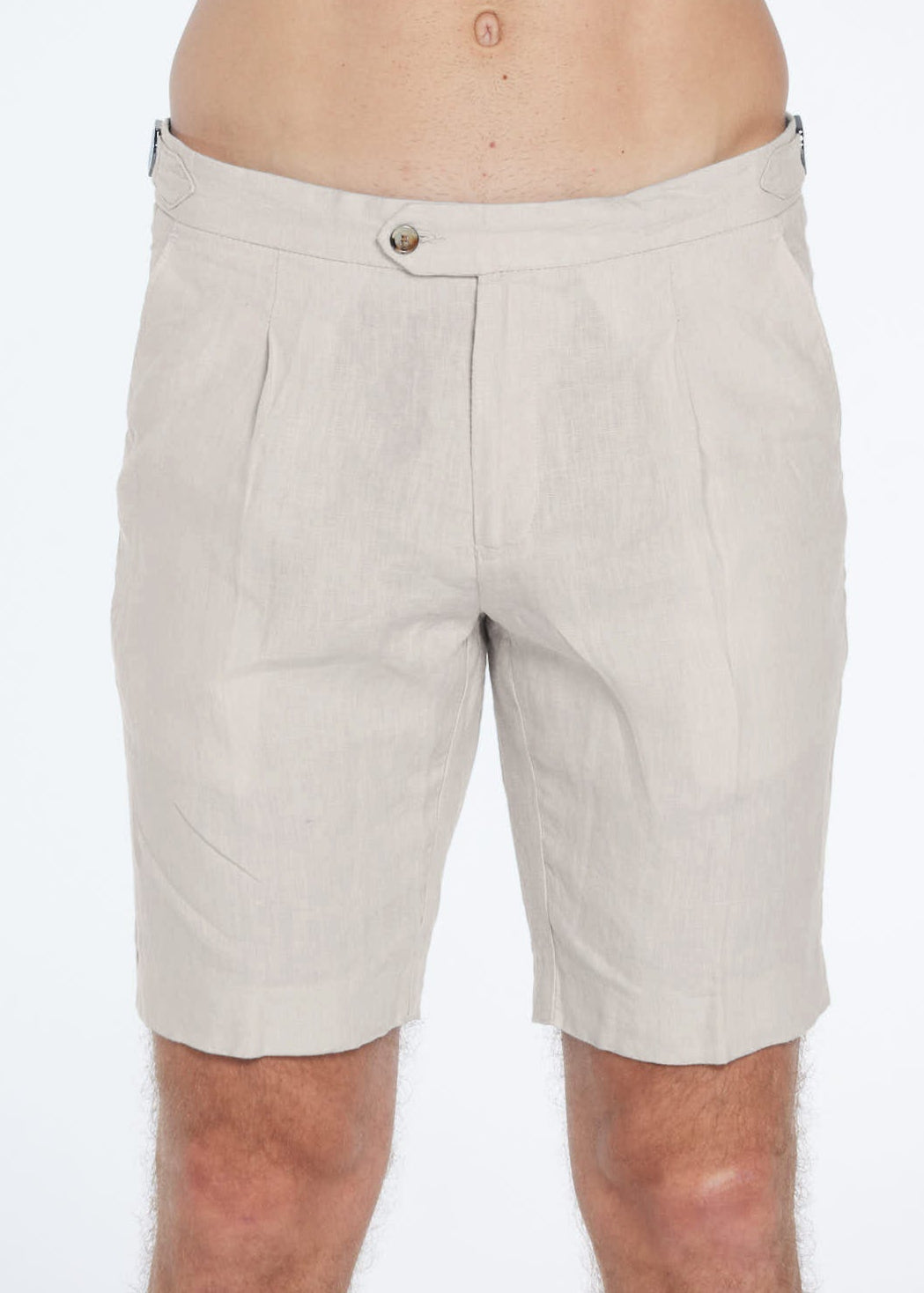Marco Linen Semigrey Shorts | Moeva | Shorts | Each week unveils new pieces—luxury swimwear, fluid resort silhouettes, and elevated summer-to-evening essentials designed to carry you from coastal escapes to city nights.