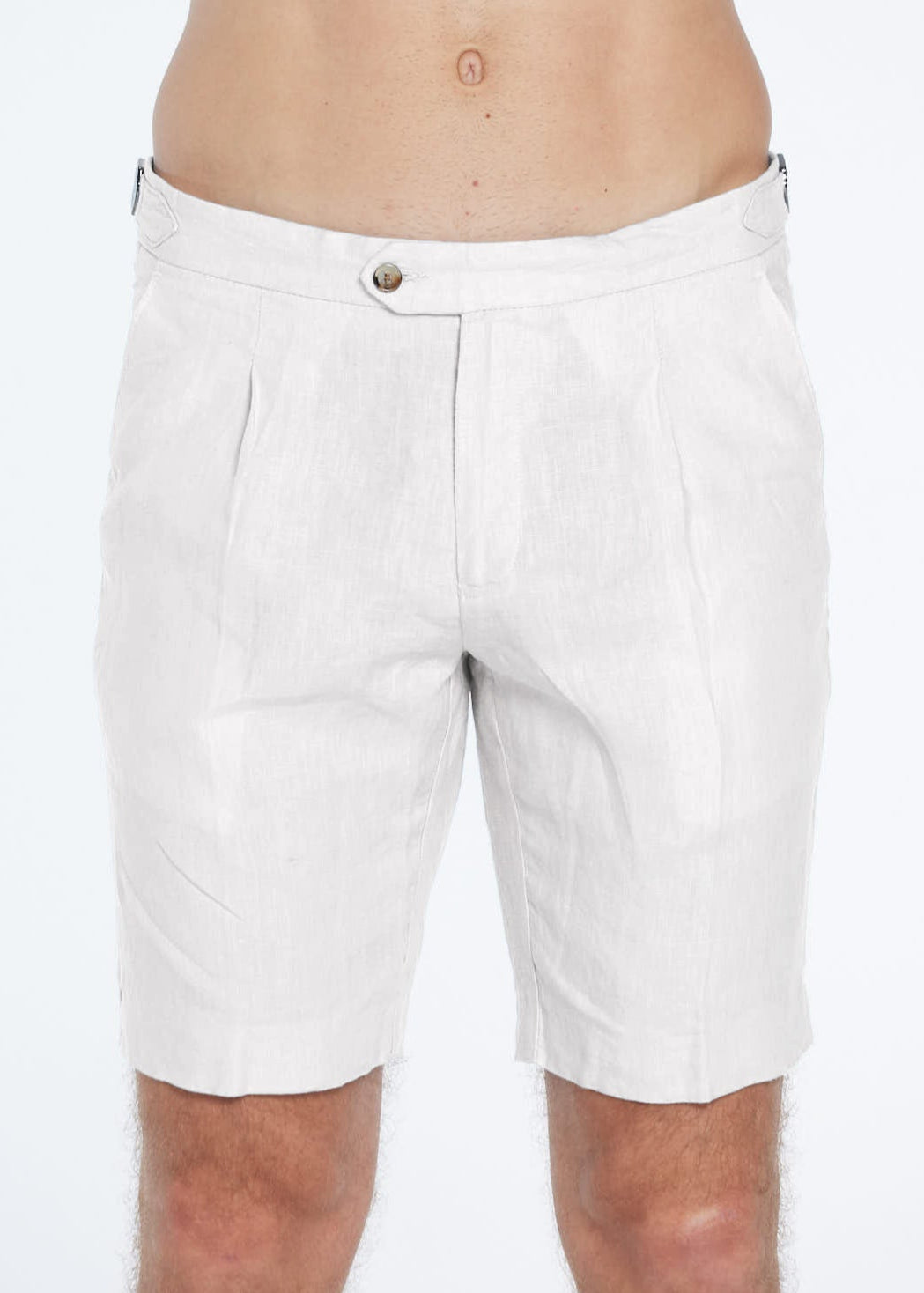 Marco Linen White Shorts | Moeva | Shorts | Each week unveils new pieces—luxury swimwear, fluid resort silhouettes, and elevated summer-to-evening essentials designed to carry you from coastal escapes to city nights.