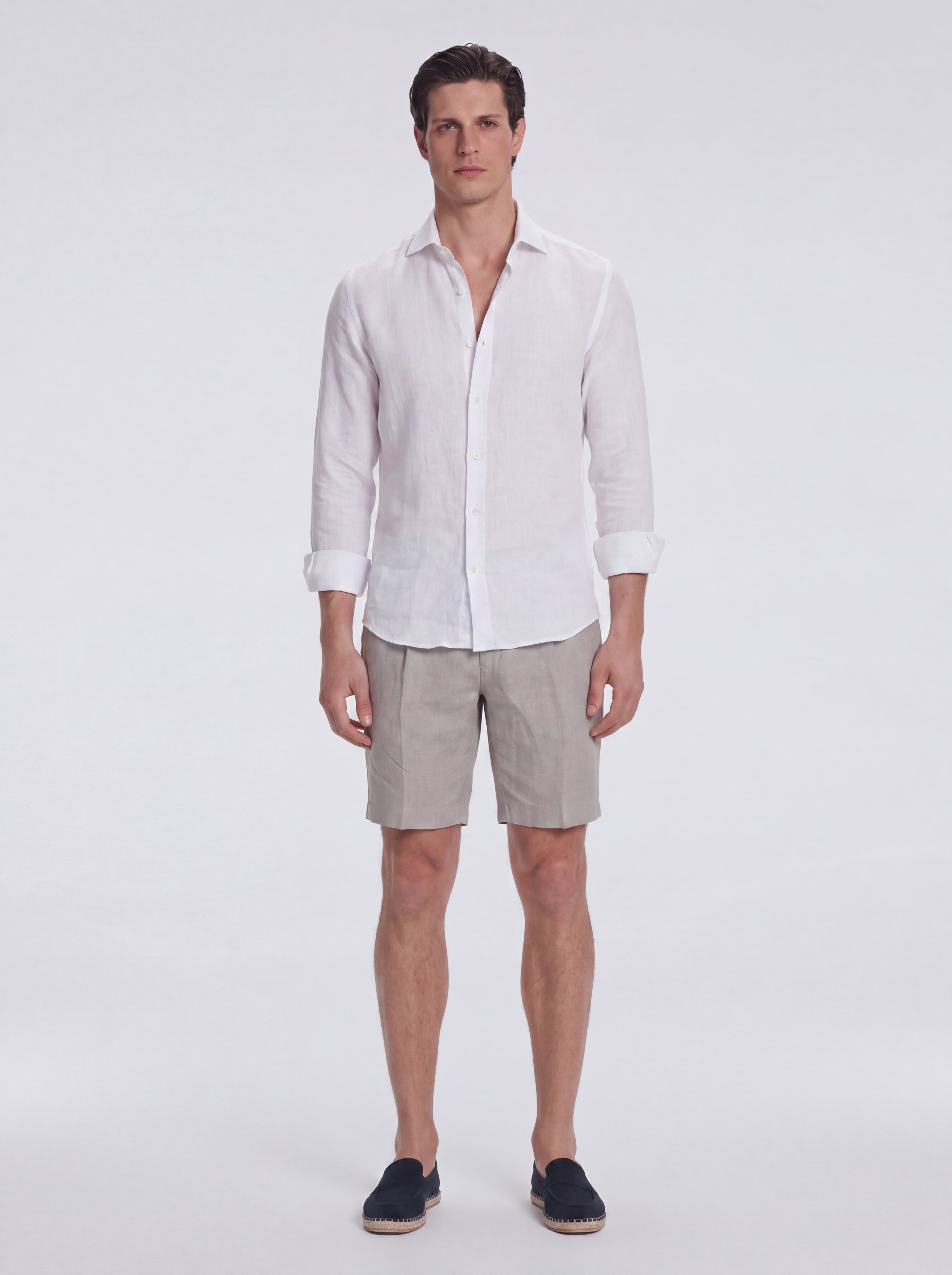 Marco Linen Semigrey Shorts | Moeva | Shorts | Each week unveils new pieces—luxury swimwear, fluid resort silhouettes, and elevated summer-to-evening essentials designed to carry you from coastal escapes to city nights.