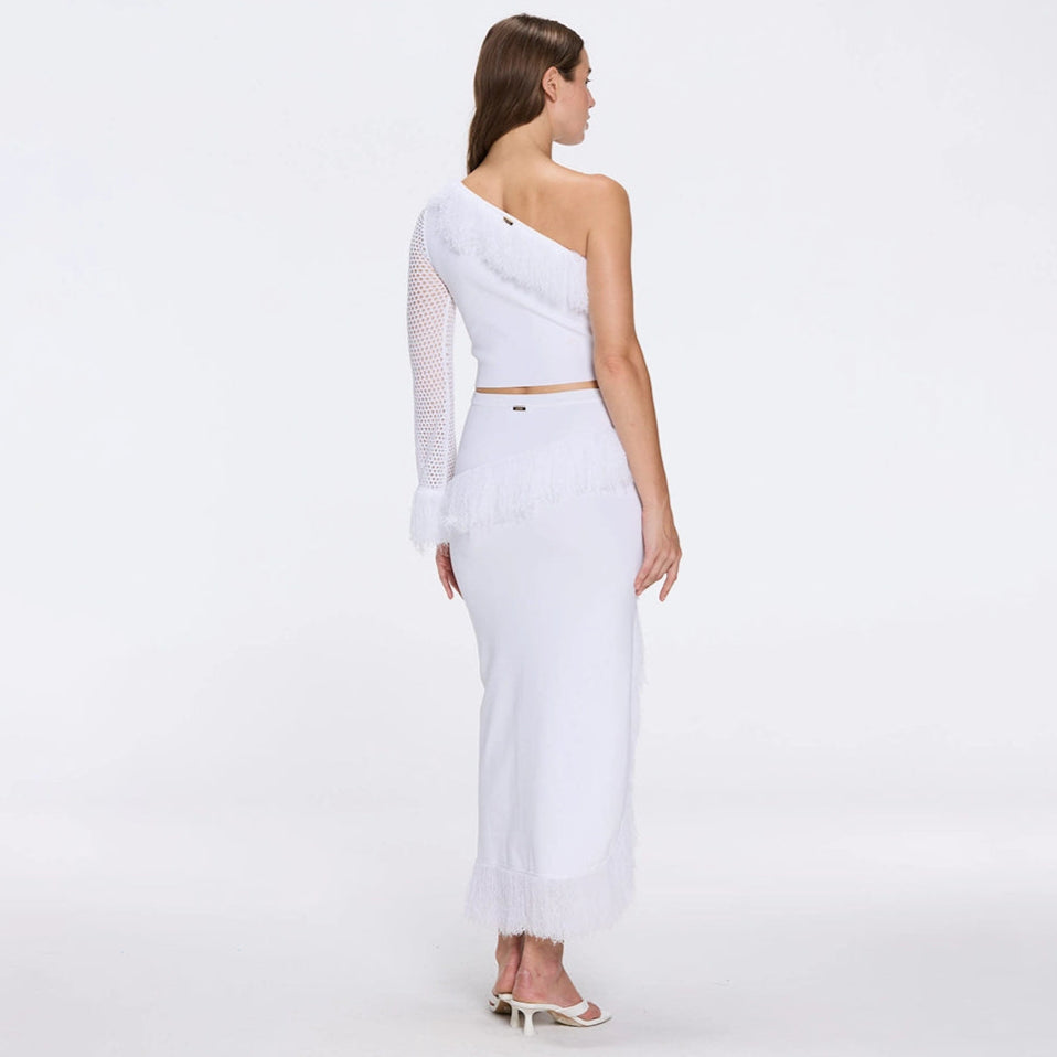 Monroe & Alani Fringe Asymmetric Knit White Set | Moeva | Set | Each week unveils new pieces—luxury swimwear, fluid resort silhouettes, and elevated summer-to-evening essentials designed to carry you from coastal escapes to city nights.