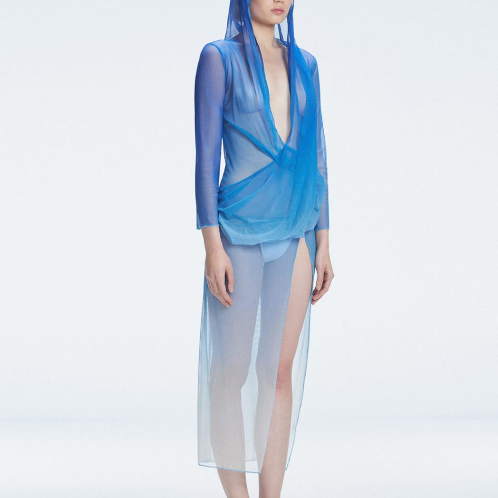 Rosie Blue Optical Long Sleeve Maxi Dress | Moeva | Dress | Each week unveils new pieces—luxury swimwear, fluid resort silhouettes, and elevated summer-to-evening essentials designed to carry you from coastal escapes to city nights.