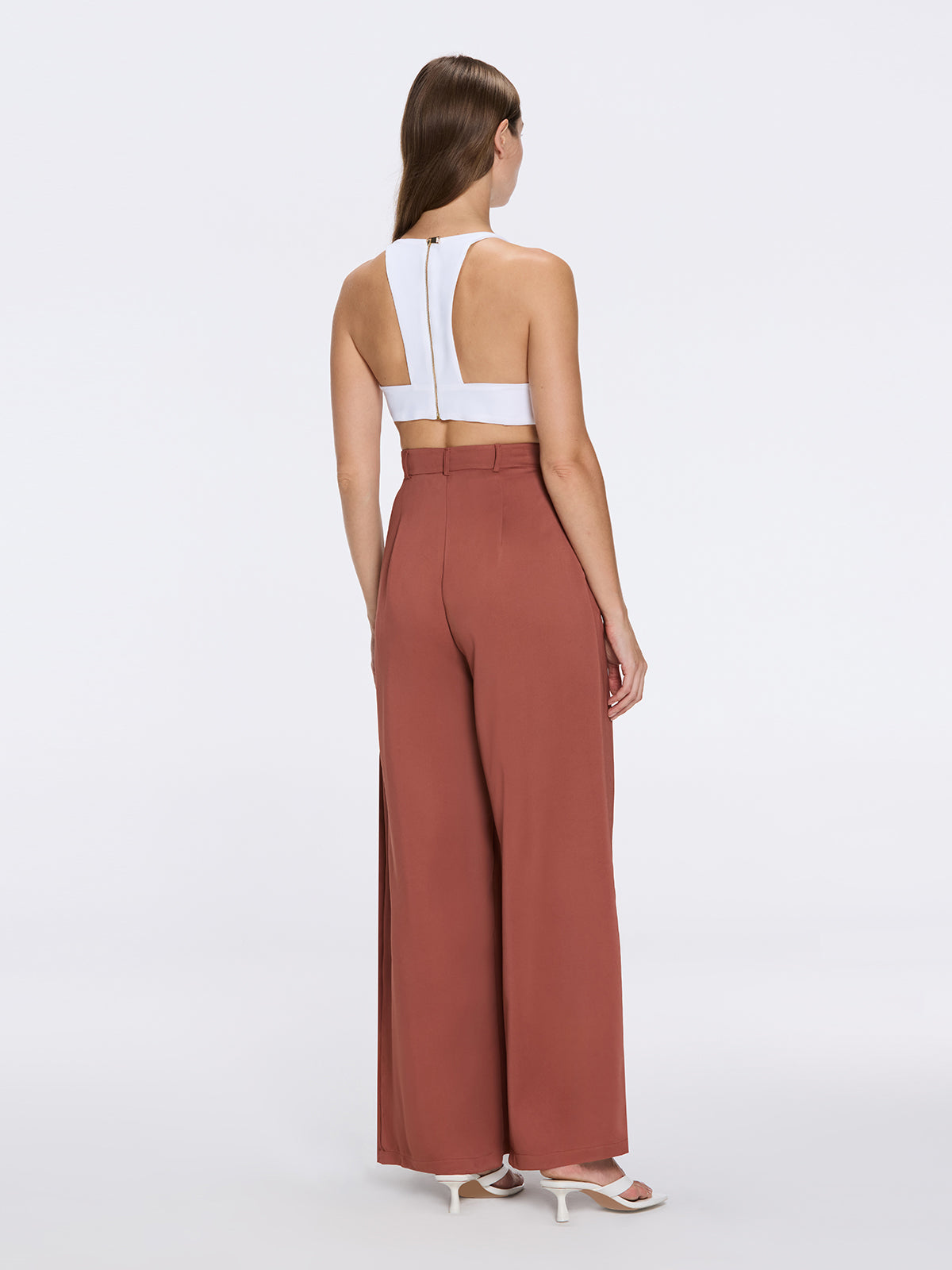 Manami Brown High Waist Wide Leg Pants | Moeva | Pants | Each week unveils new pieces—luxury swimwear, fluid resort silhouettes, and elevated summer-to-evening essentials designed to carry you from coastal escapes to city nights.