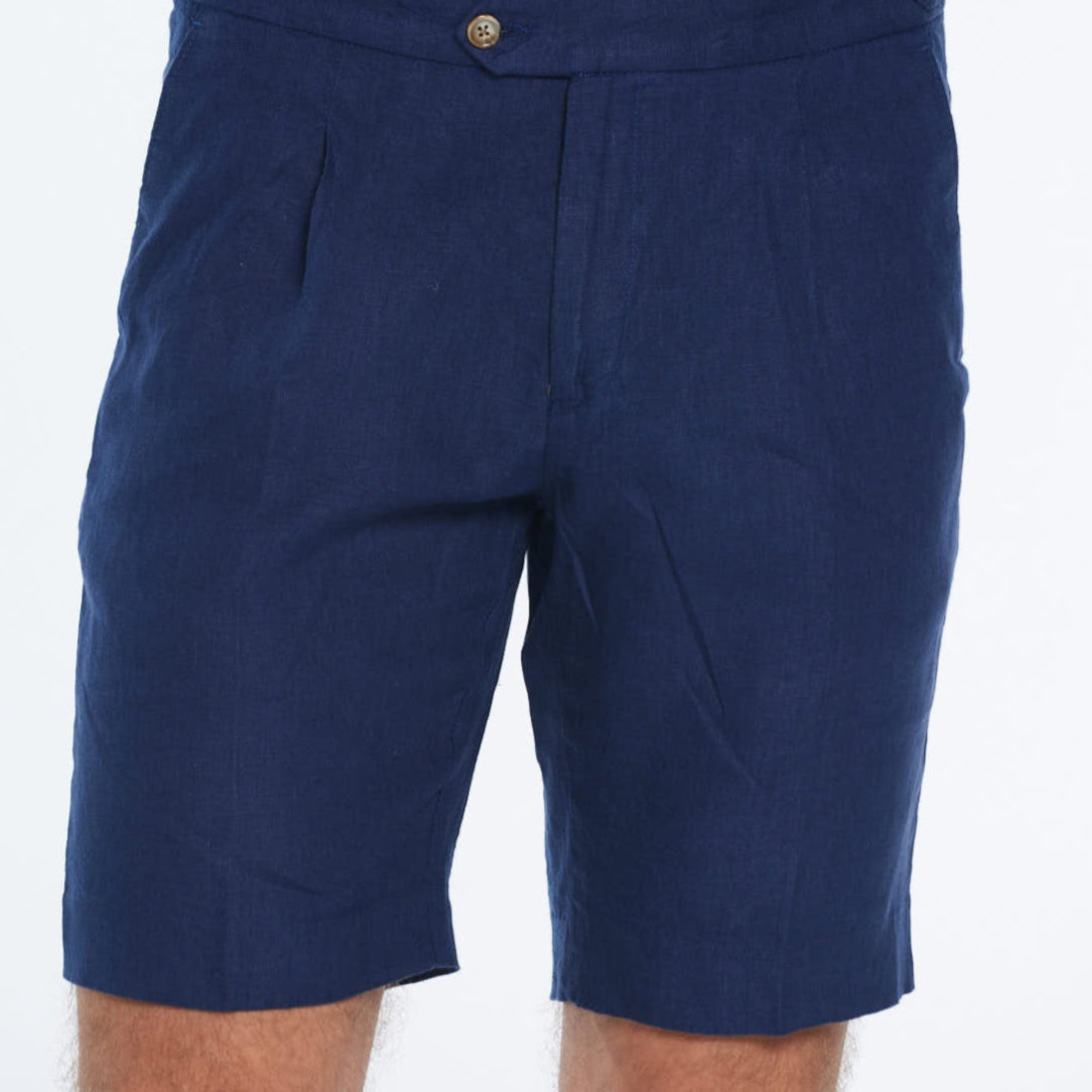 Marco Linen Dark Blue Shorts | Moeva | Shorts | Each week unveils new pieces—luxury swimwear, fluid resort silhouettes, and elevated summer-to-evening essentials designed to carry you from coastal escapes to city nights.